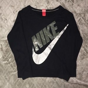 Nike sweatshirt🌻